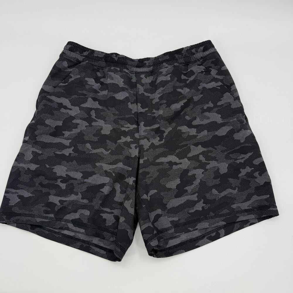 lululemon athletica Men's Black & Gray Camo Performance Shorts